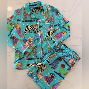 Karen Mabon Skiing Dogs Size 8-9 kids pajamas